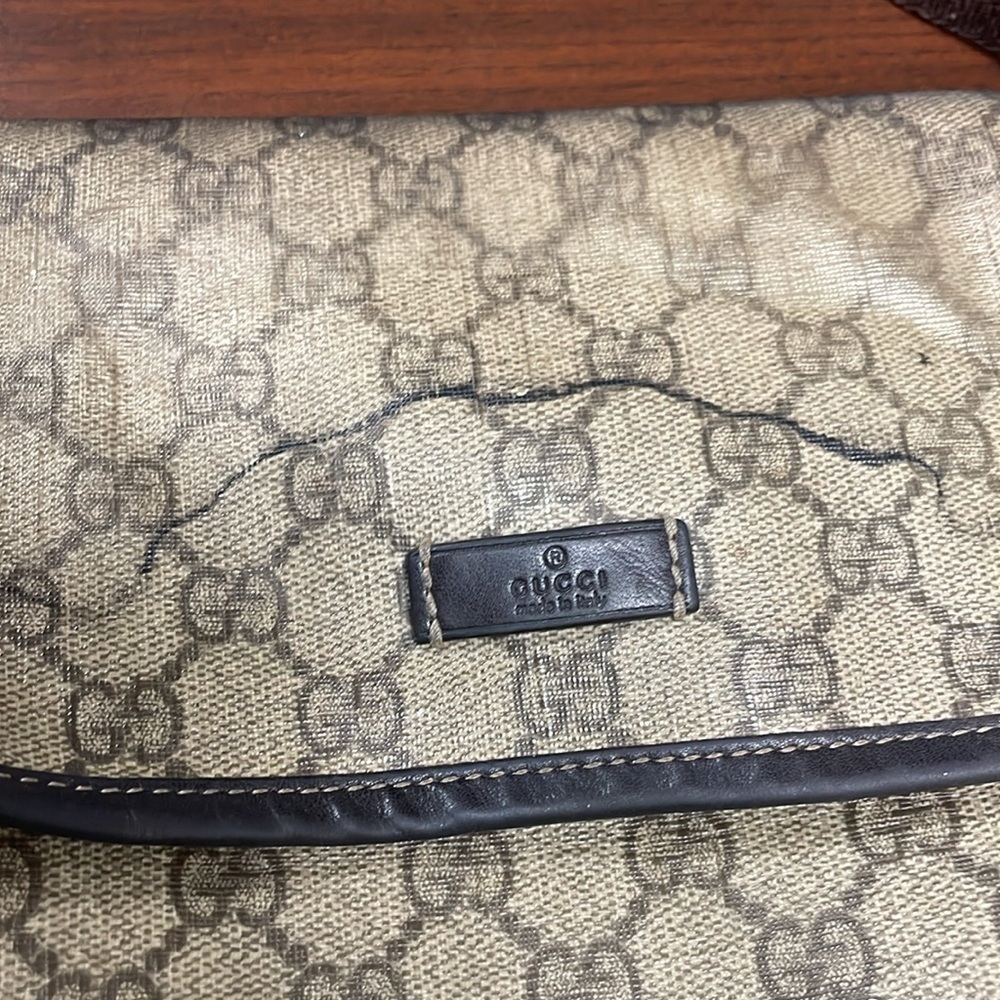 Vintage Gucci GG Supreme Monogram Small Crossbody Flap Bag - Picture 6 of 16